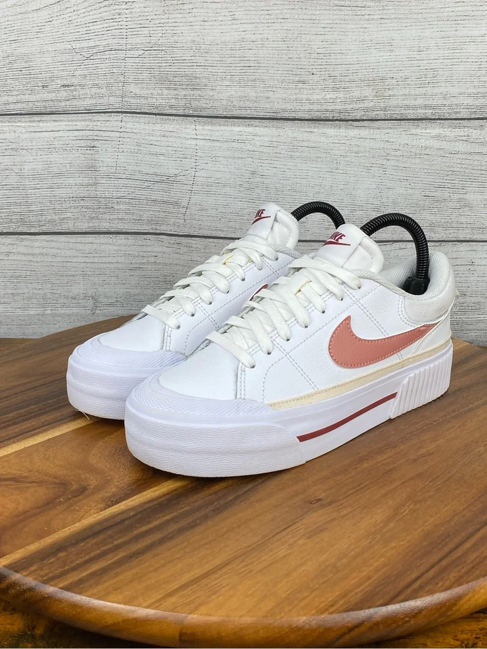Nike Court Legacy Lift White Guava Ice Platform Shoe FQ8782-100 Women’s Size 6.5